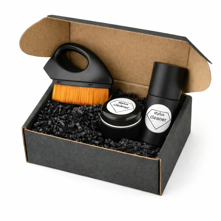 Zestaw do czyszczenia winyli w pudełku (1).png