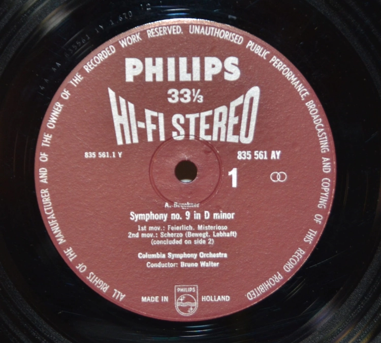 W221L.JPG