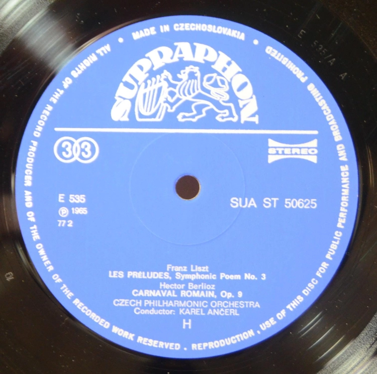 W705L.JPG