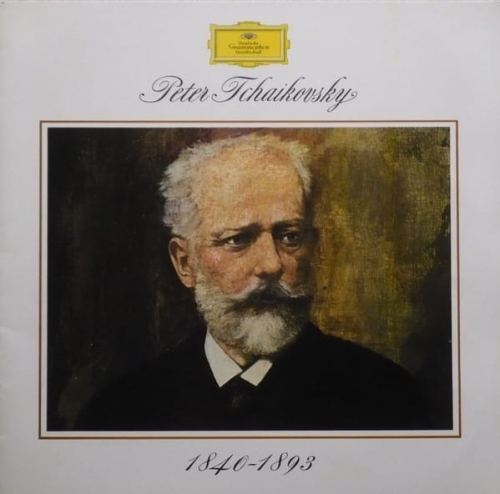 CZAJKOWSKI L772_2.jpg